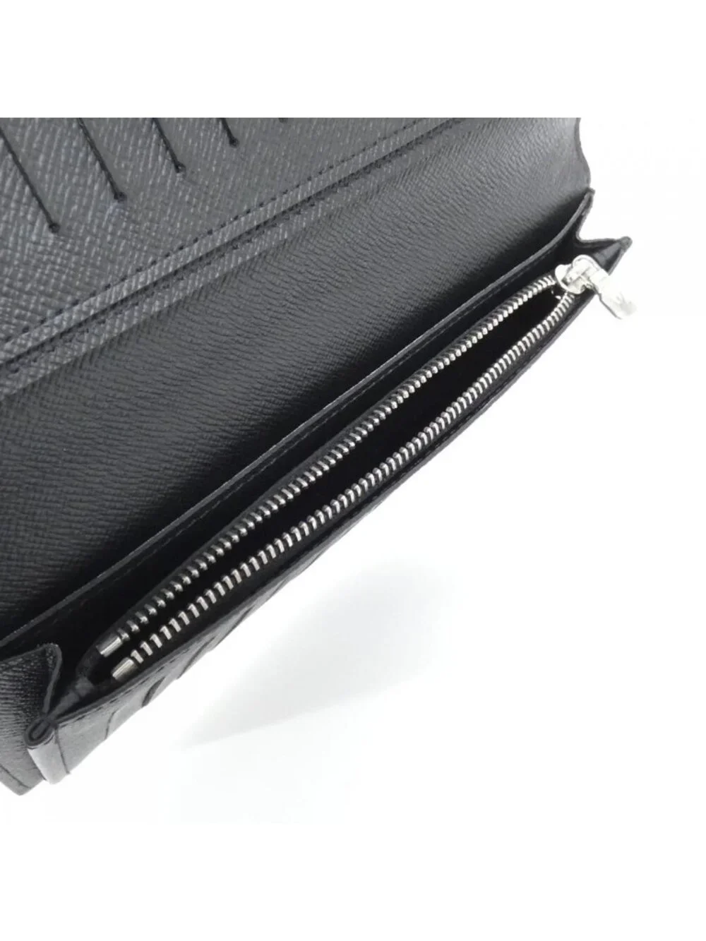 Louis Vuitton Damier Graphite Portefeuille Brazza Wallet